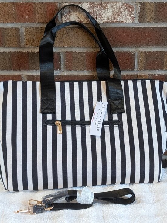 Alice + Olivia Handbags - Alice + Olivia Duffle Bag